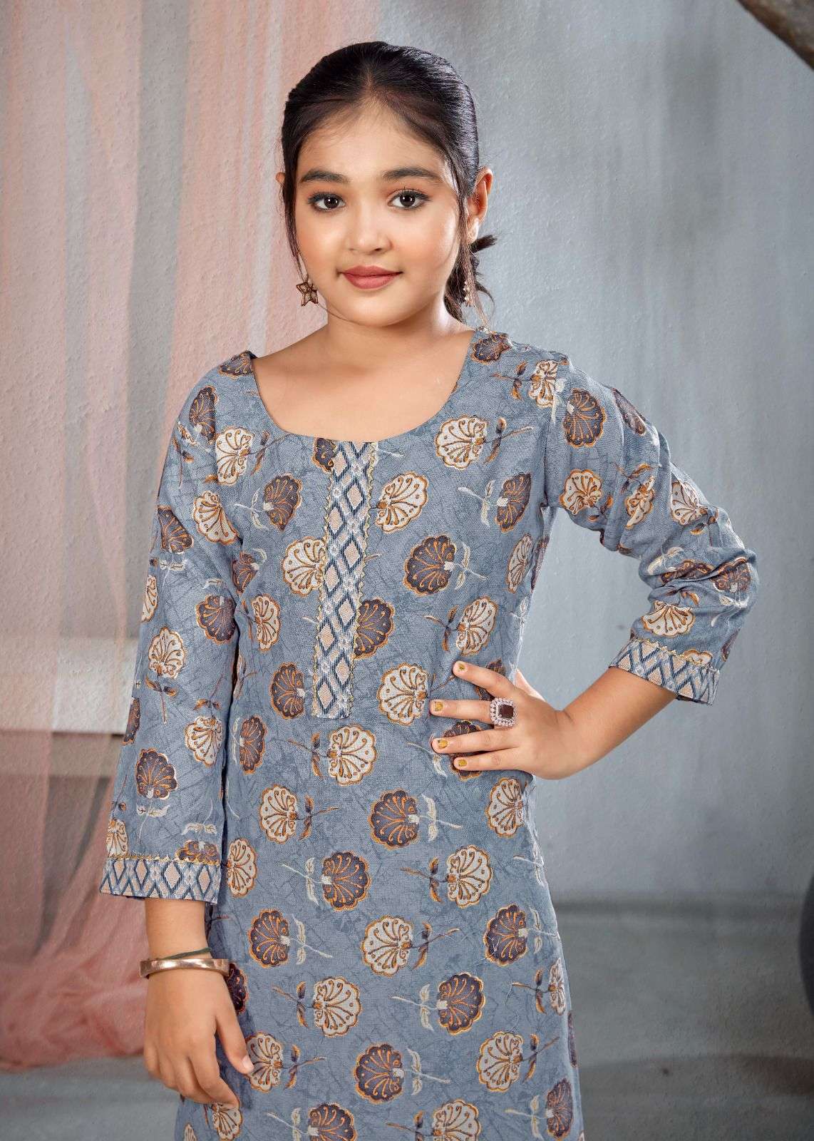 SUJII-2 RAYON COTTON MILL PRINT FOIL Kurti Wholesale catalog