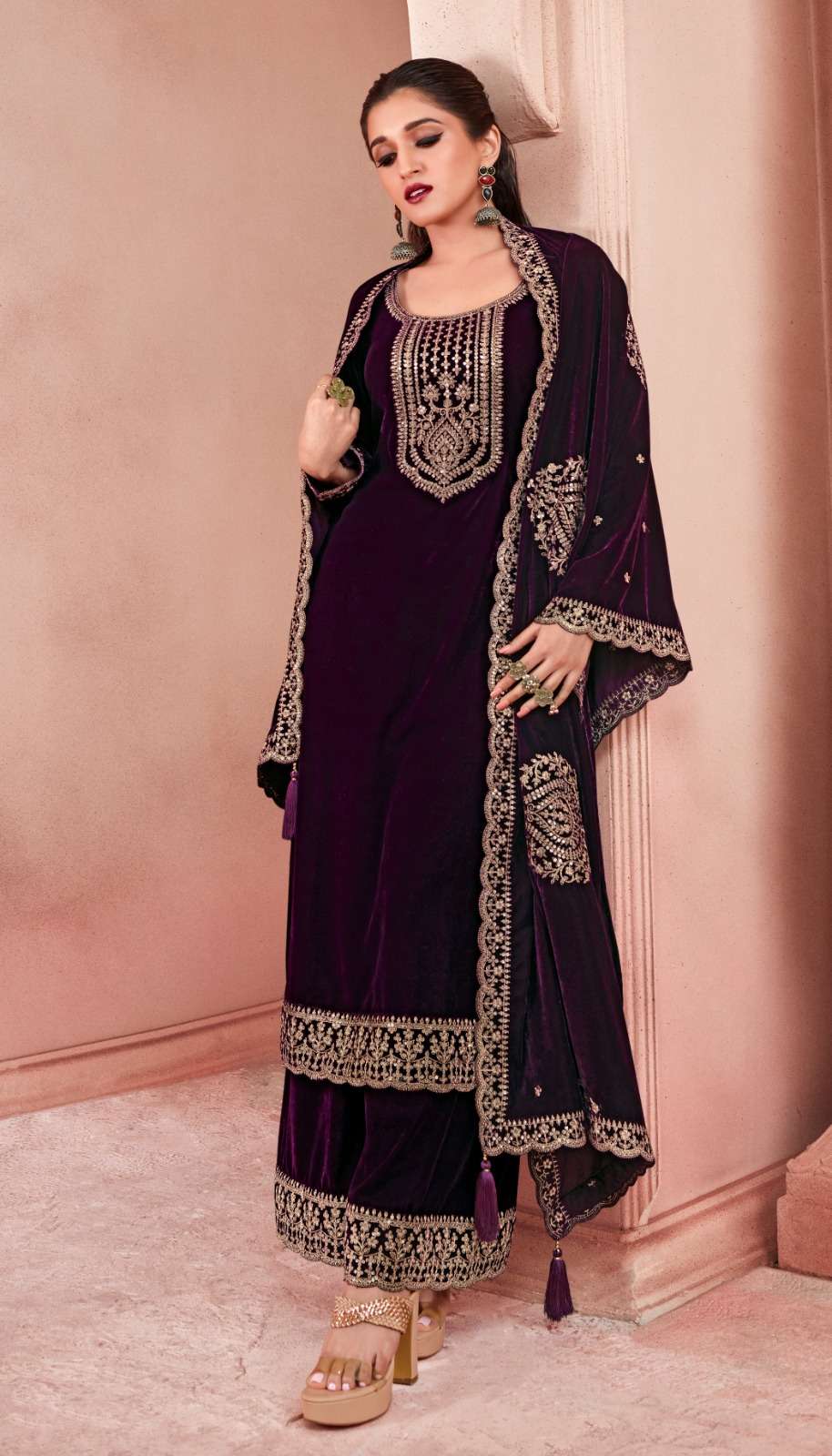 Vinay Kervin Velvet Embroidery 3 Velevt Salwar Kameez Wholesale catalog
