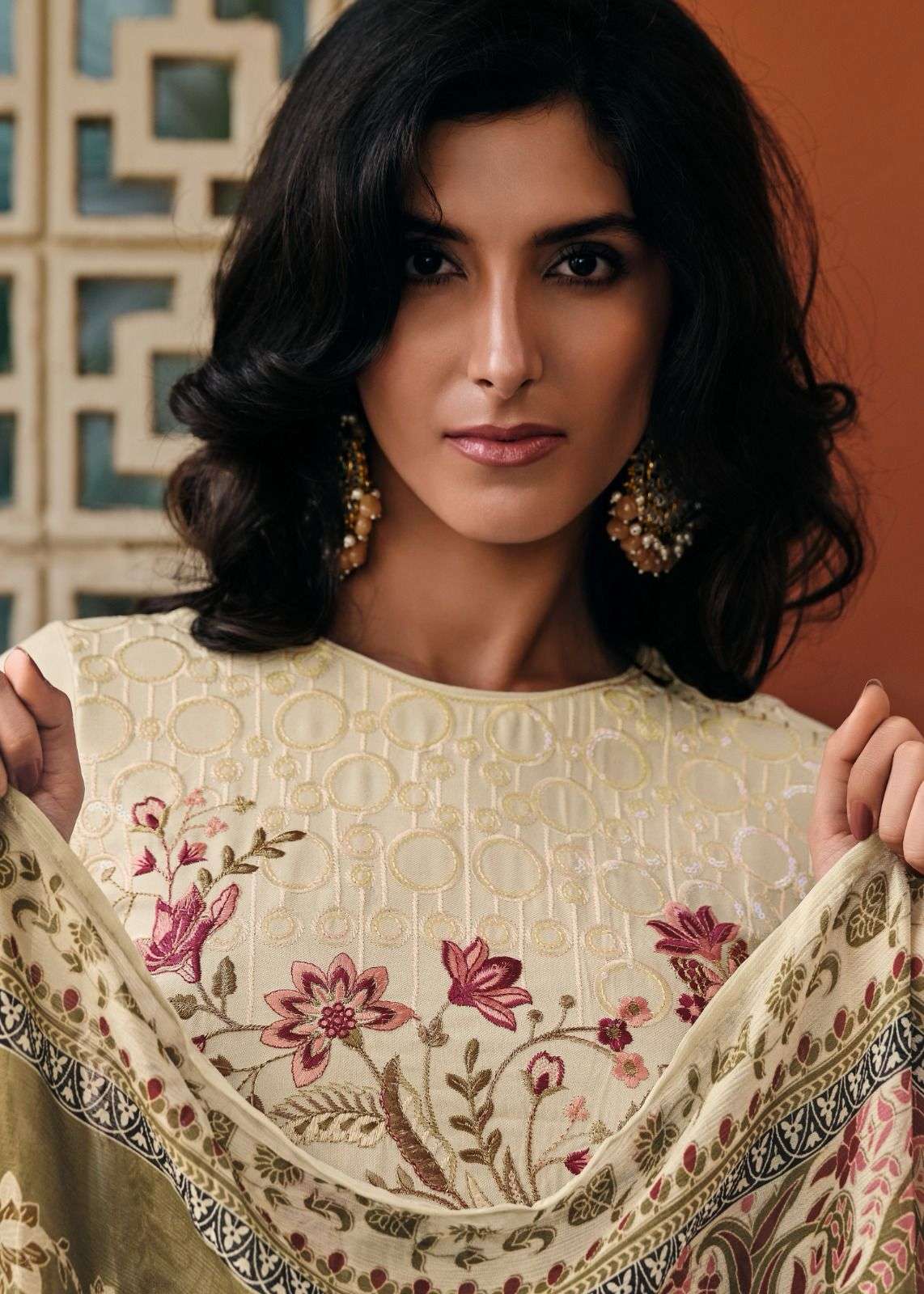 Gull Jee Rahi Pashmina Embroidery Dress Marerial Wholesale catalog