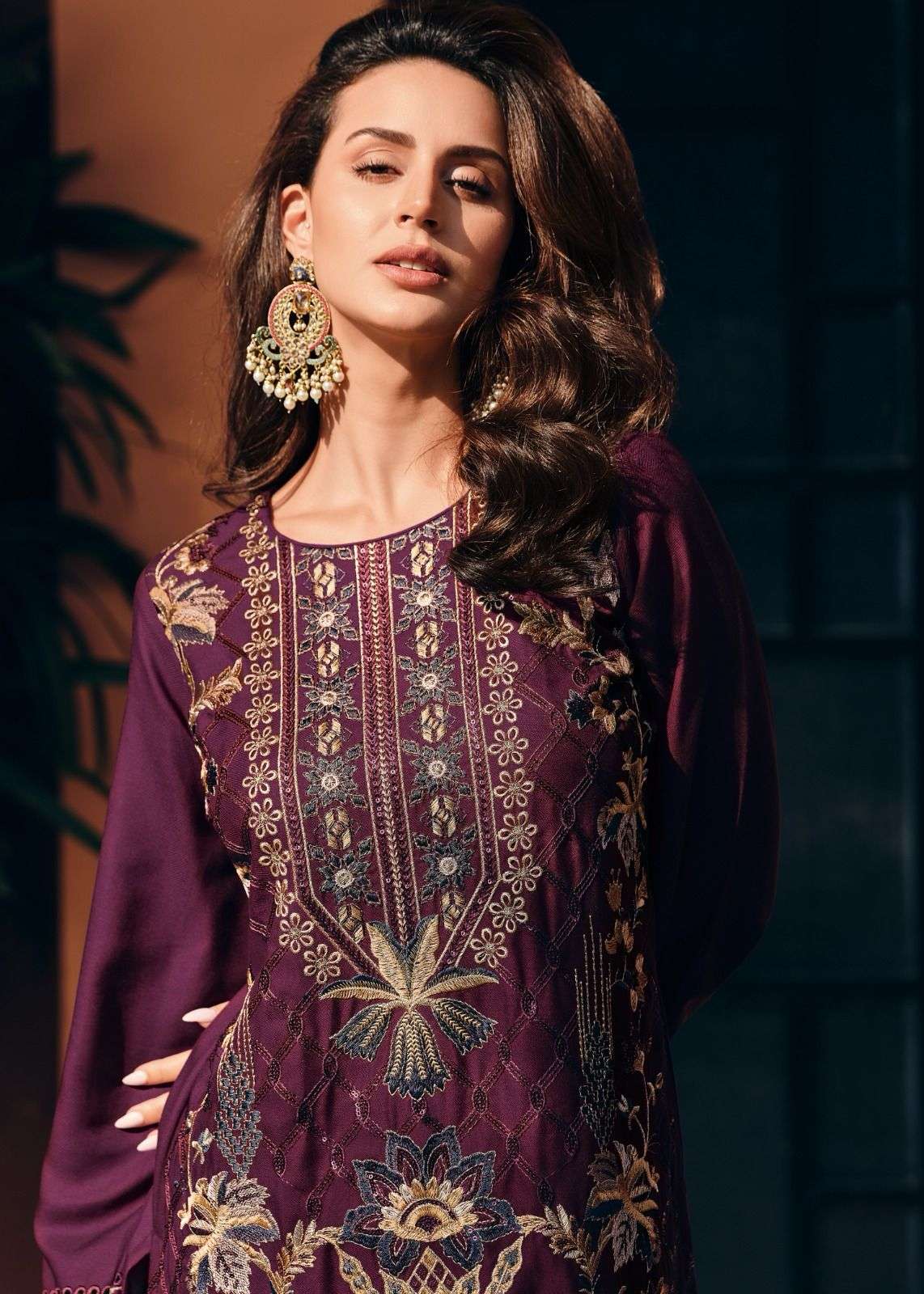 Gull Jee Rahi Pashmina Embroidery Dress Marerial Wholesale catalog