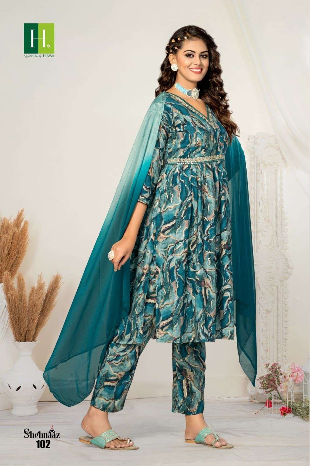 HIRWA SHEHNAAZ Naira Cut Kurti Wholesale catalog
