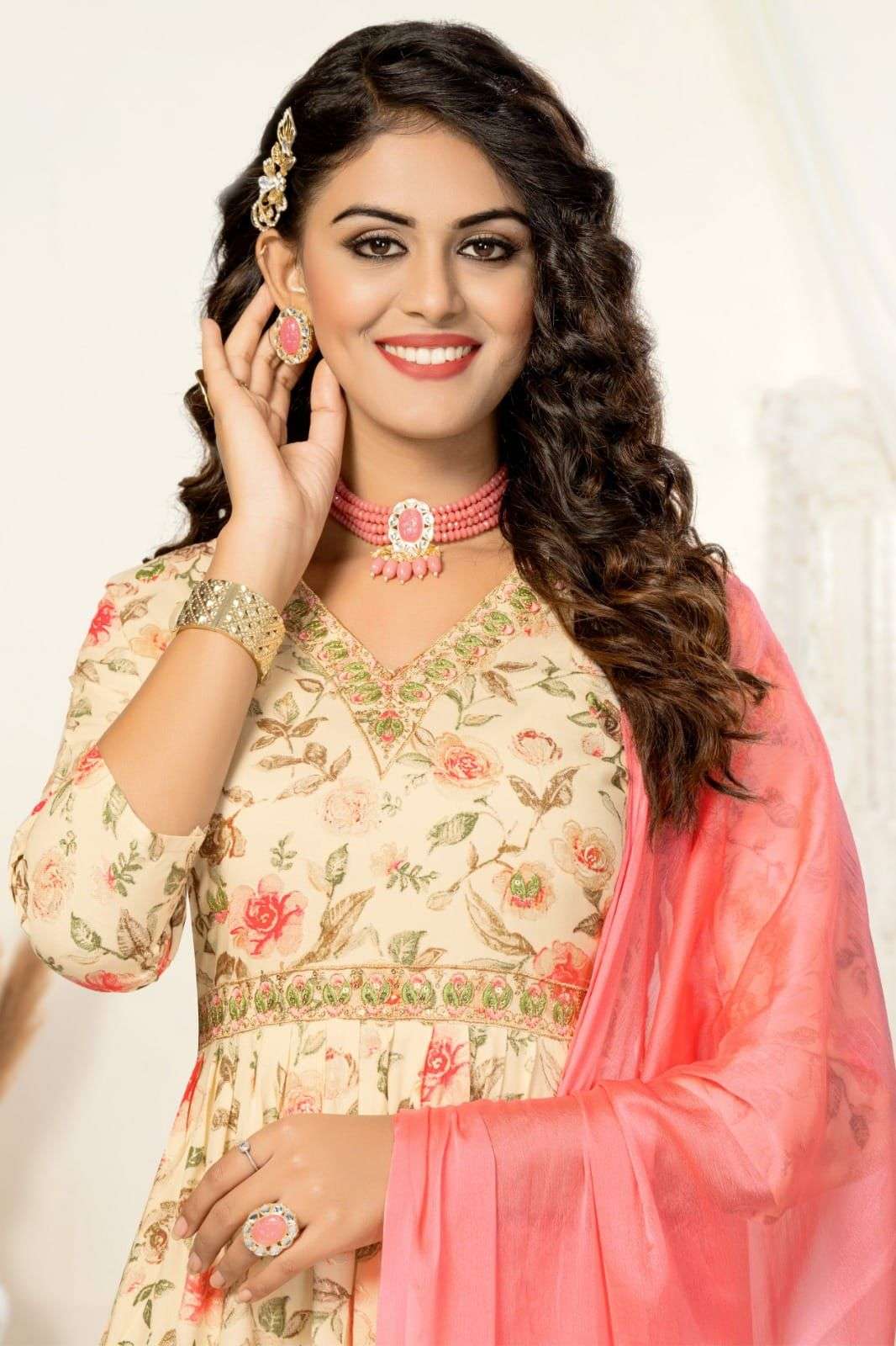 HIRWA SHEHNAAZ Naira Cut Kurti Wholesale catalog