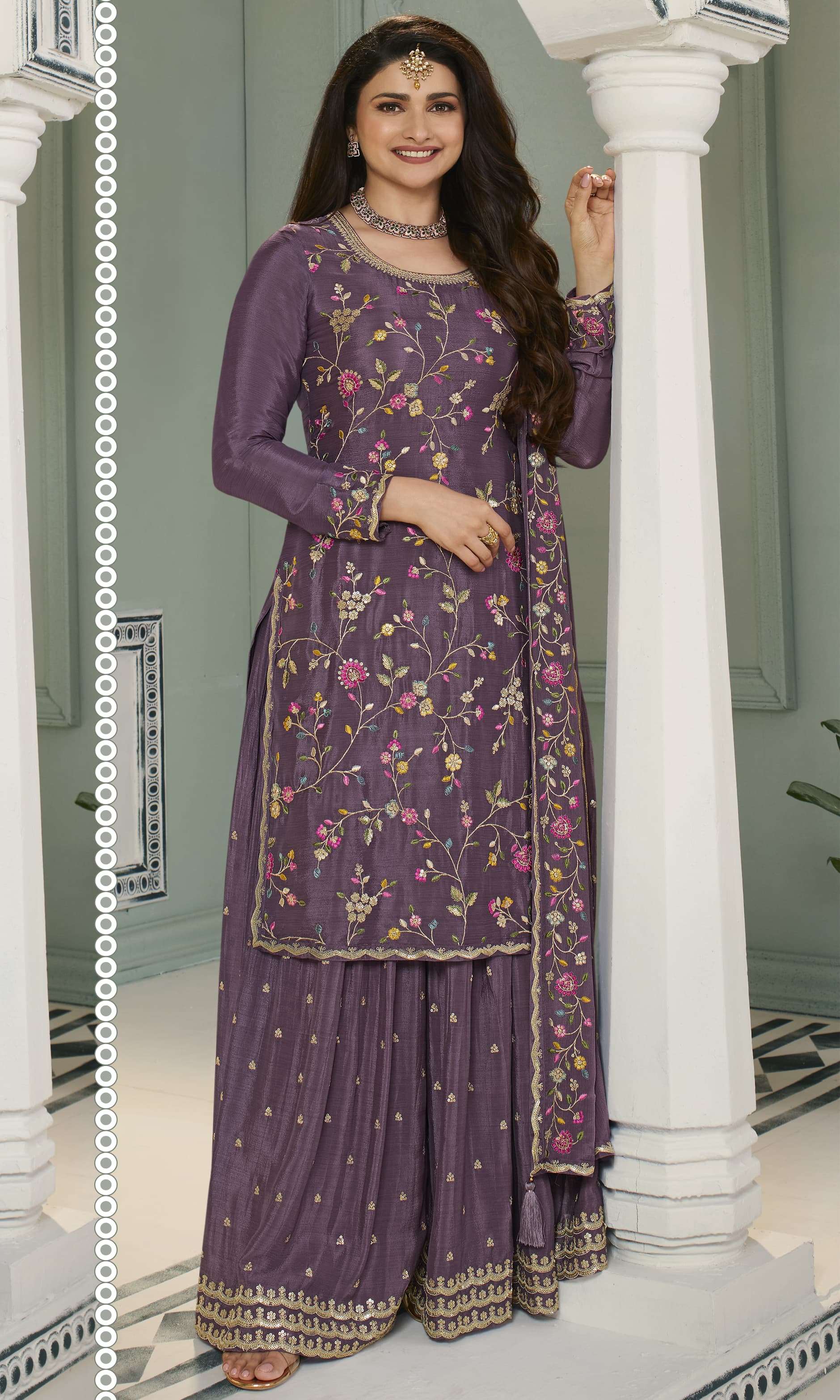 Vinay Kuleesh Avanti Embroidery Chinon Salwar Kameez Wholesale catalog