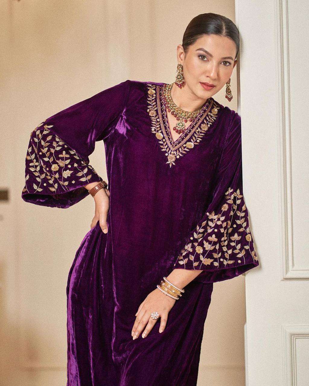 903 Heavy Velvet Zari Embroidered Work Salwar Suits Wholesale catalog