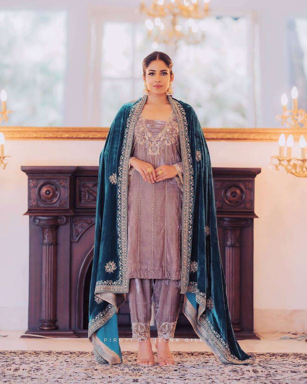 946 Heavy Velvet Embroidery Worked Salwar Suits Wholesale catalog