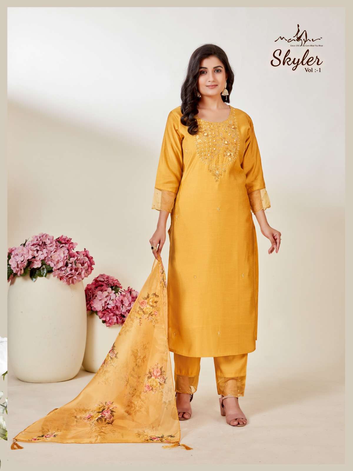 AYUR FASHION SKYLER Kurti Wholesale catalog
