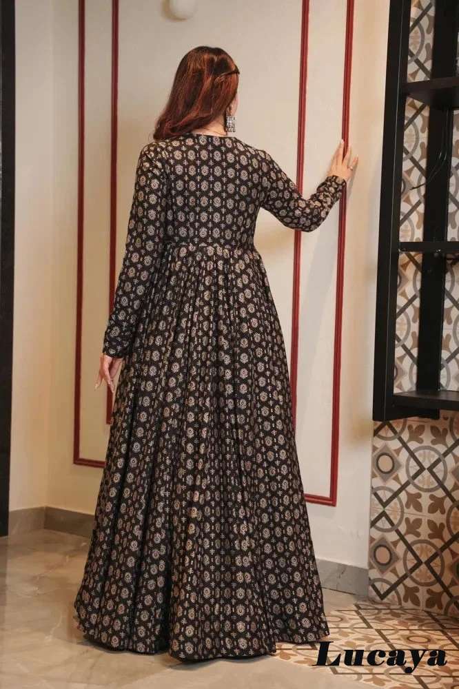Lucaya Vol 17 presents this stunning fancy 2pcs beautiful printed shrug with gown Kurti Wholesale catalog