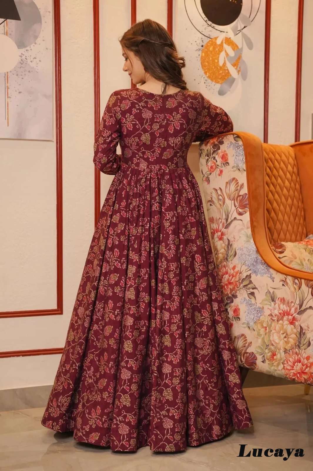 Lucaya Vol 17 presents this stunning fancy 2pcs beautiful printed shrug with gown Kurti Wholesale catalog