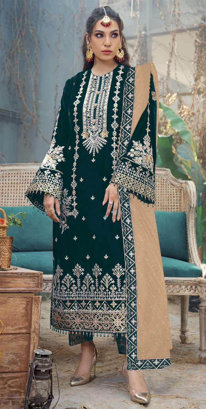 Motifz Design no-2011 velvet with embroidery  Salwar Kameez Wholesale catalog