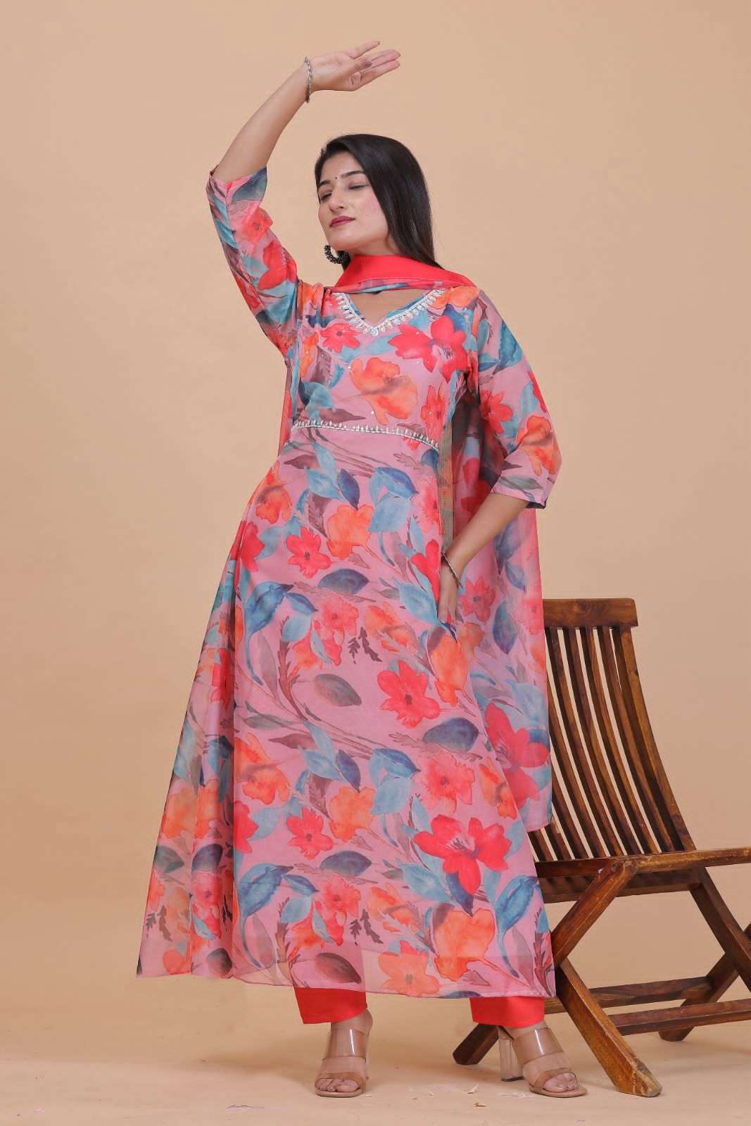 ORGANZA DIGITAL ANARKALI 3 Pc Kurti Wholesale catalog