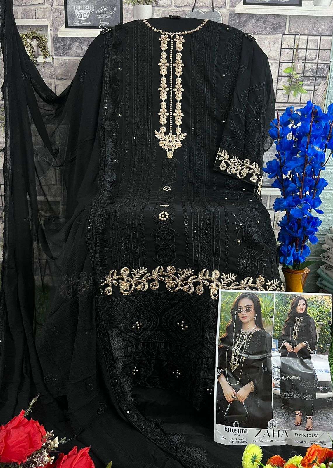 Zaha Khushbu 10152 Faux Georgette Embroidered Pakistani Suits Wholesale catalog