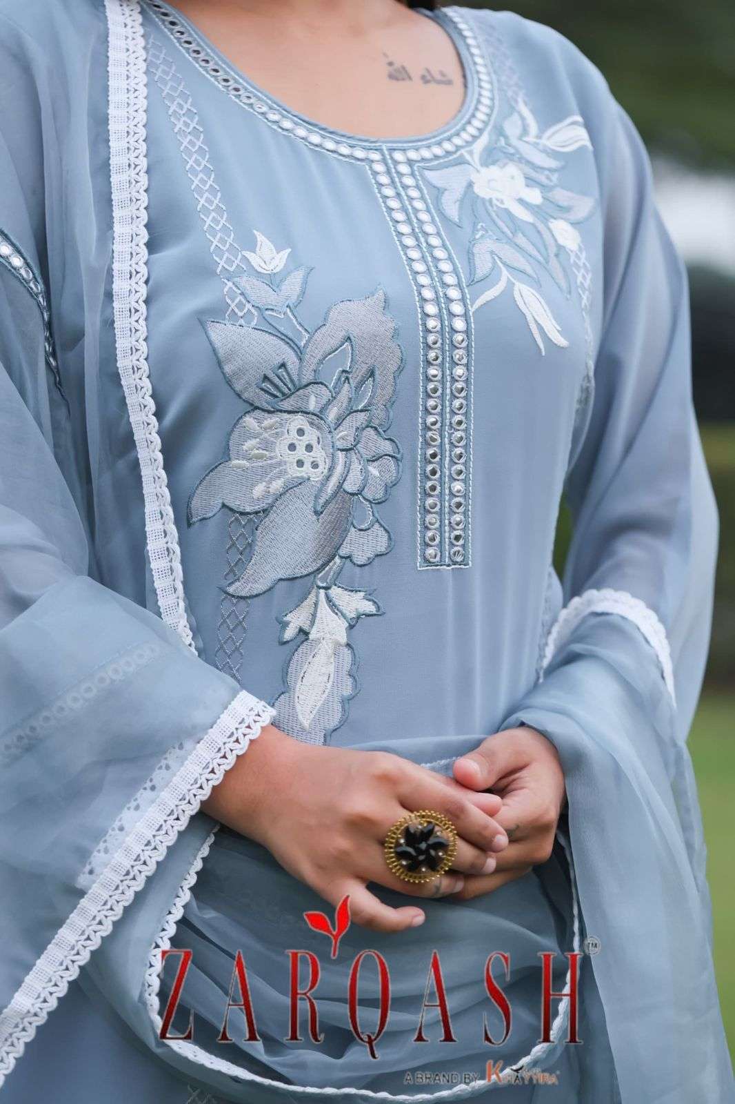 Zarqash Z 137 Salwar Suits Wholesale catalog