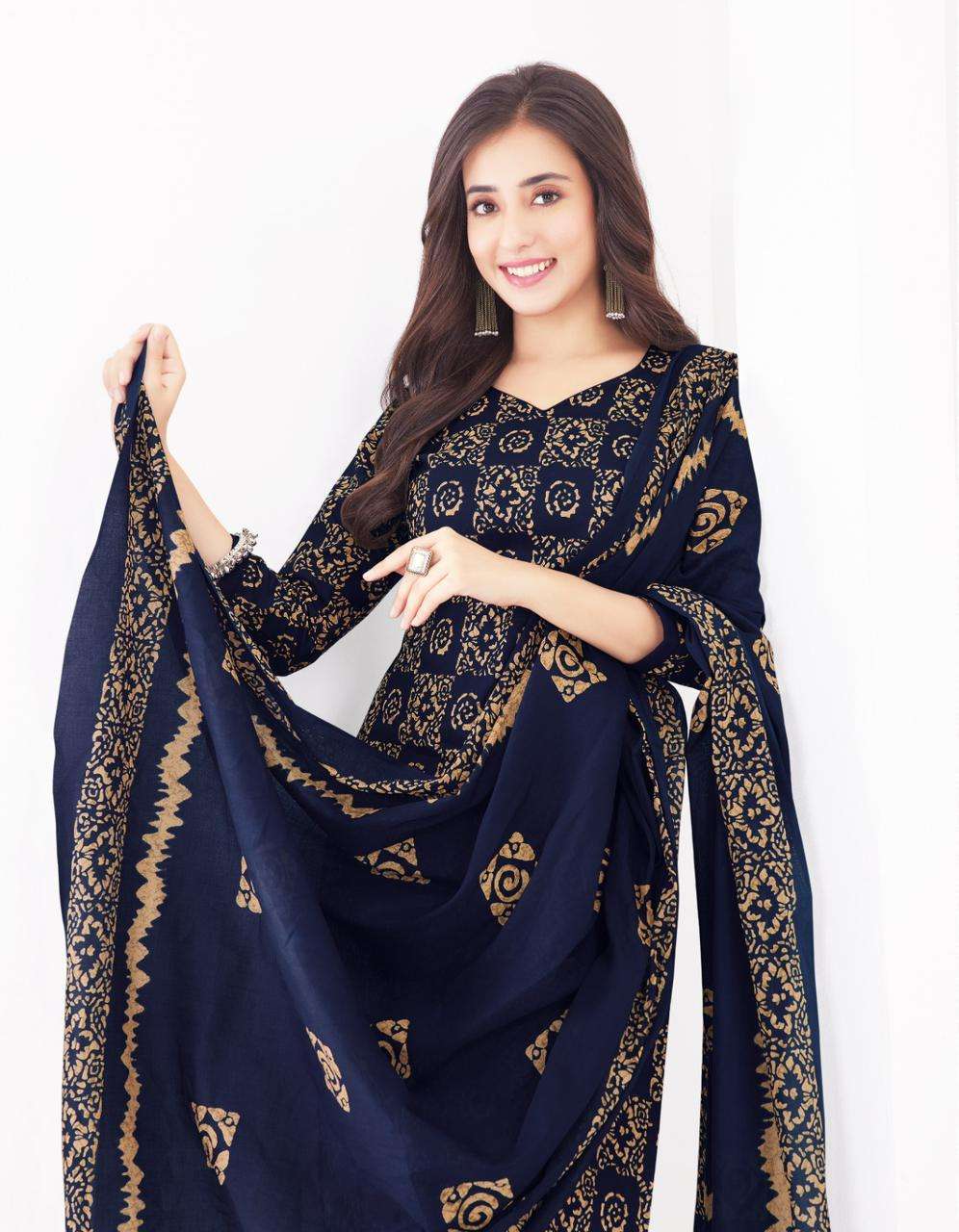 Baalar Kashmir Vol-1- Lawn Cotton Dress Material Wholesale Catalog