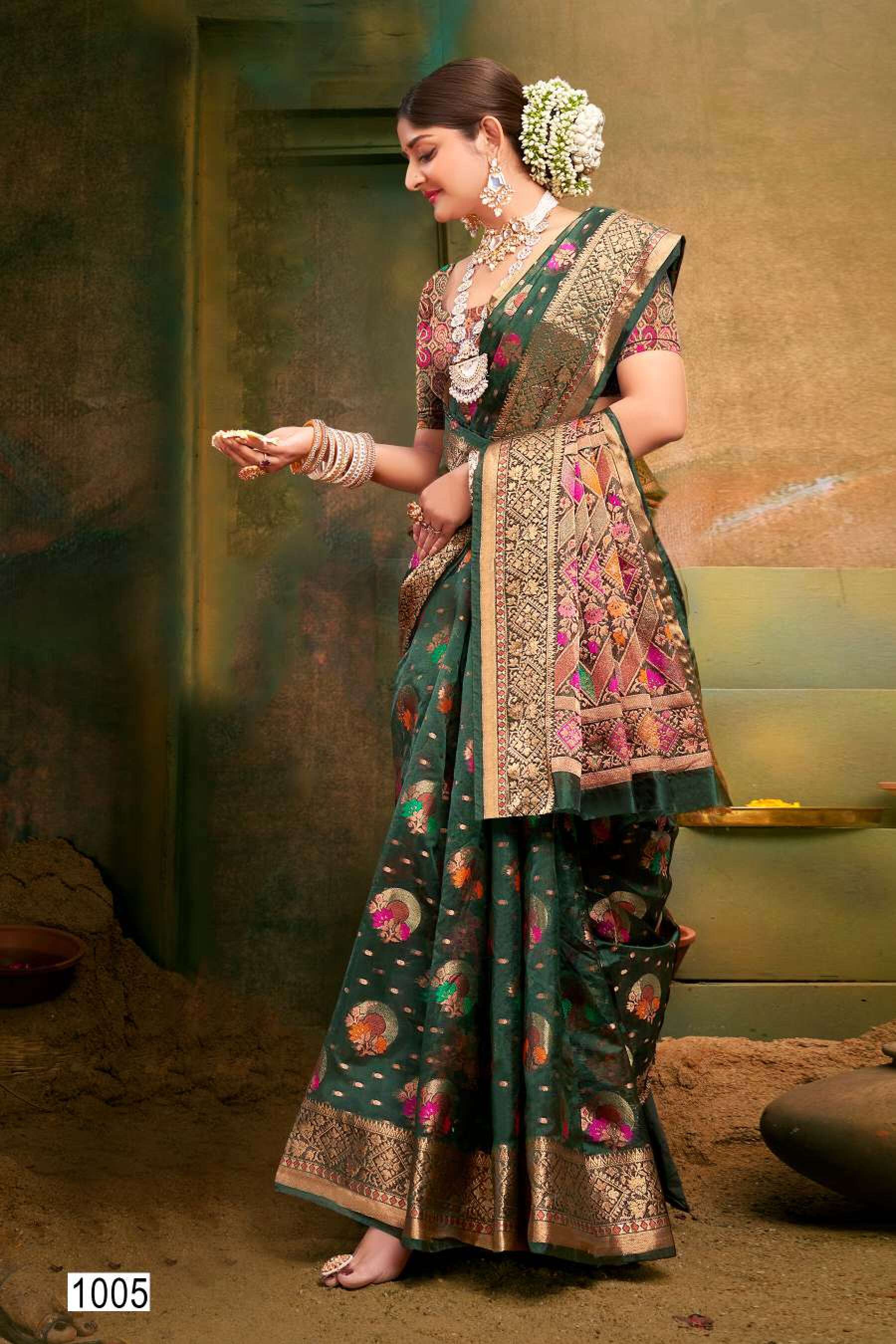 Saroj Mangalkamna vol.1 Soft organza with weaving and rich pallu Wholesale catalog    