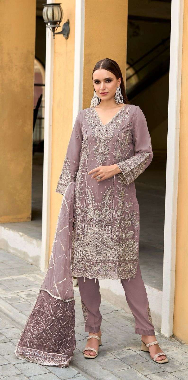 Shree R 1234 A To D Pakistani Suits Wholesale catalog