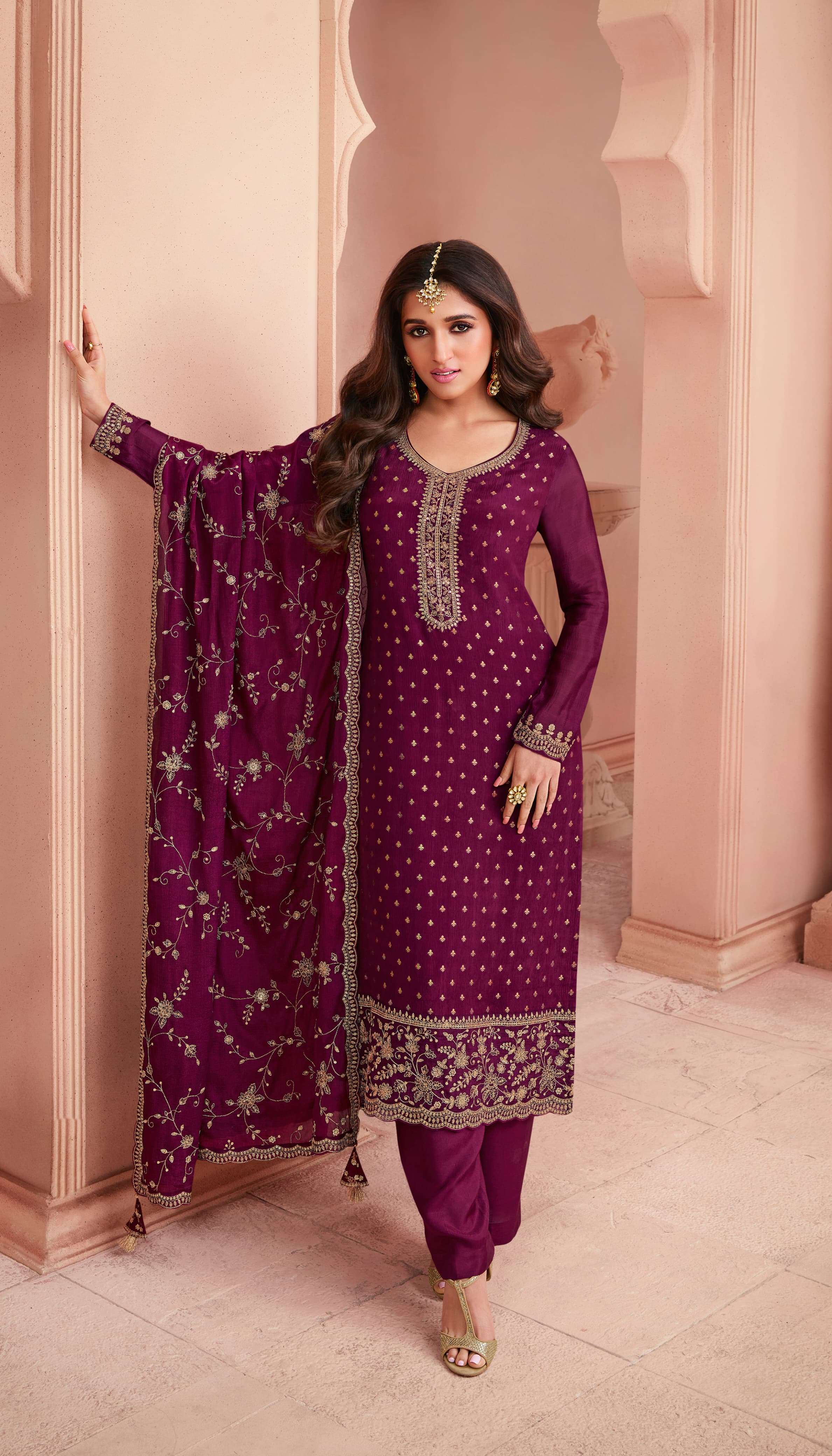 Vinay Kuleesh Swarnaa Hitlist Jacquard Embroidery Salwar Suits Wholesale catalog