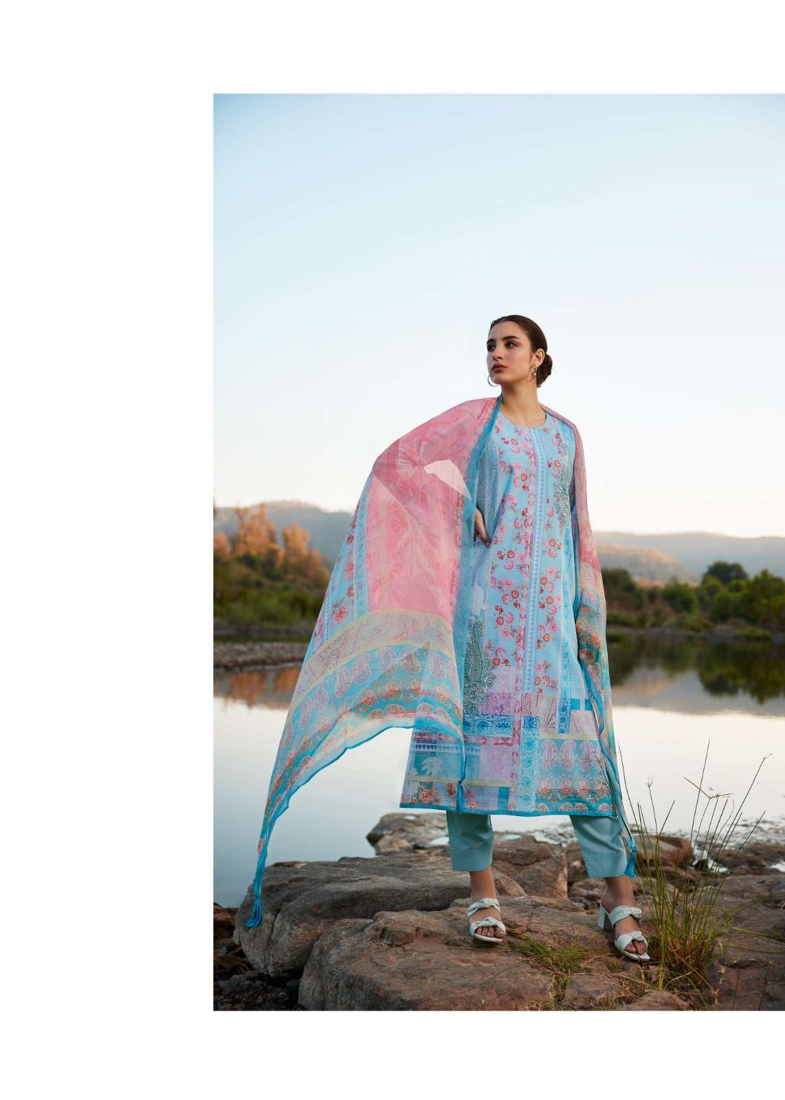 SADHANA FASHION RAAZIA Salwar Kameez Wholesale catalog
