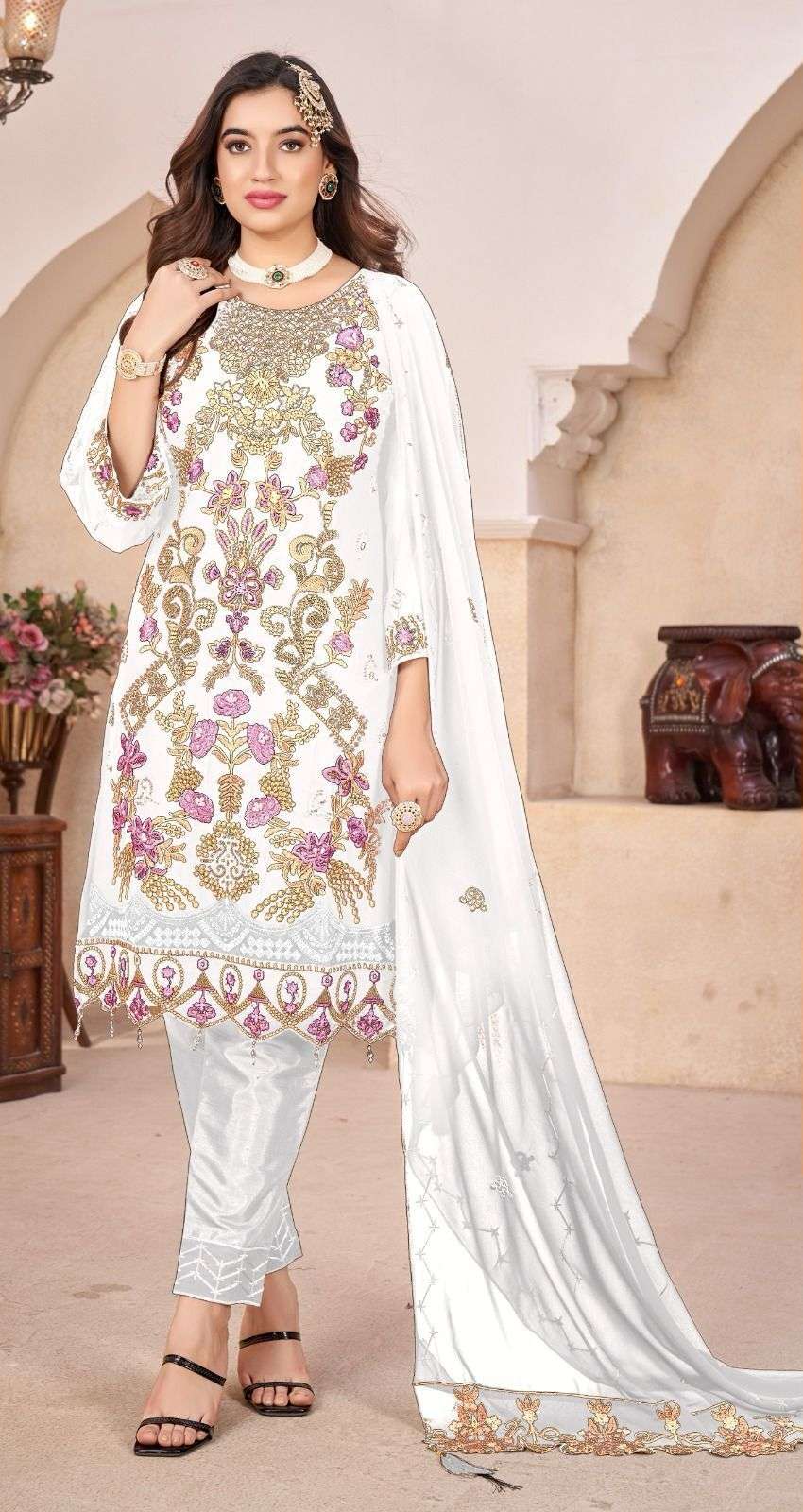 Bilqis B 38 B Georgette Salwar Kameez Wholesale catalog