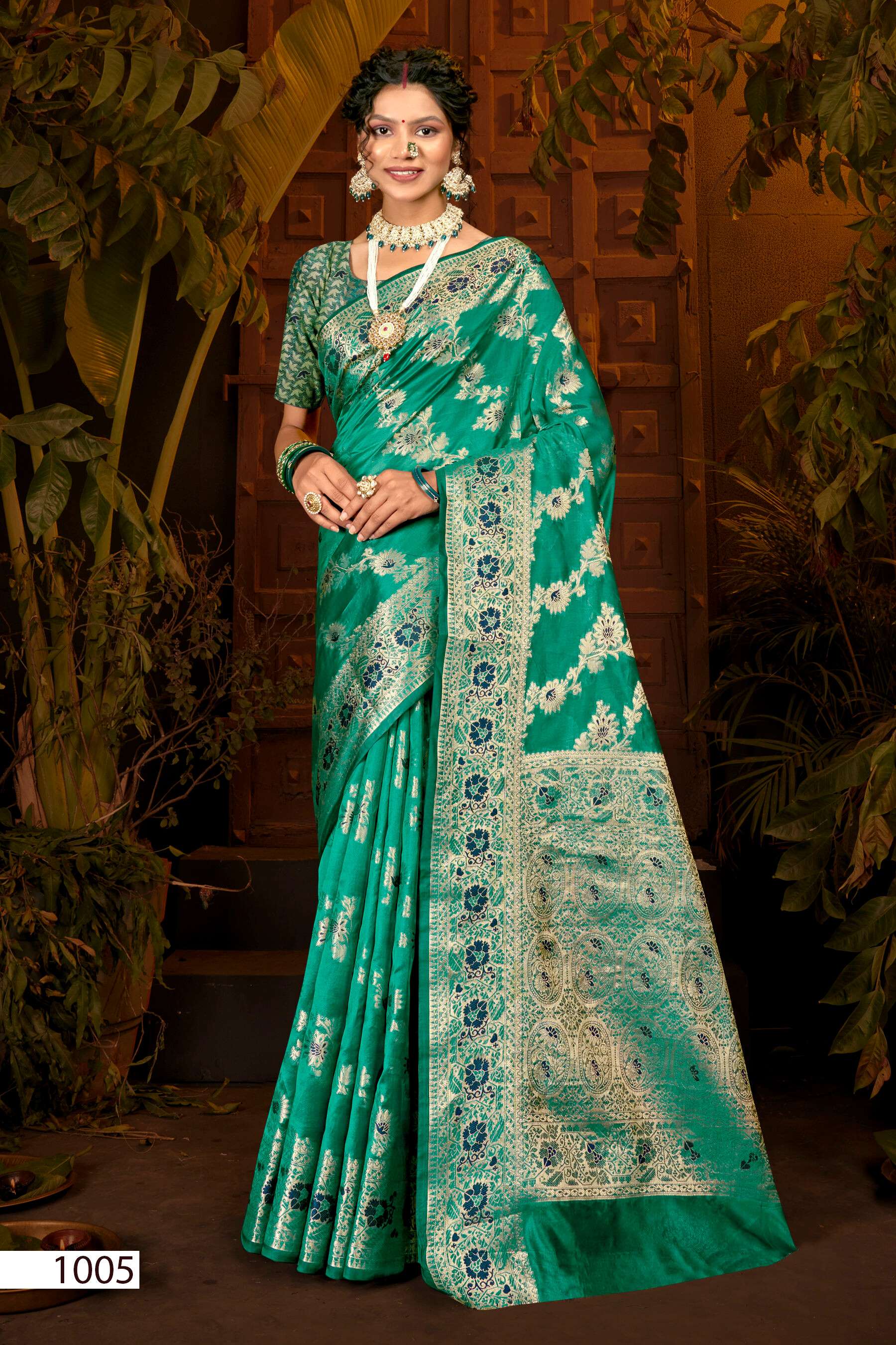 Saroj Haar Shringar vol.6 Premium cxc bright organza silk in bright matching  Saree Wholesale catalog    