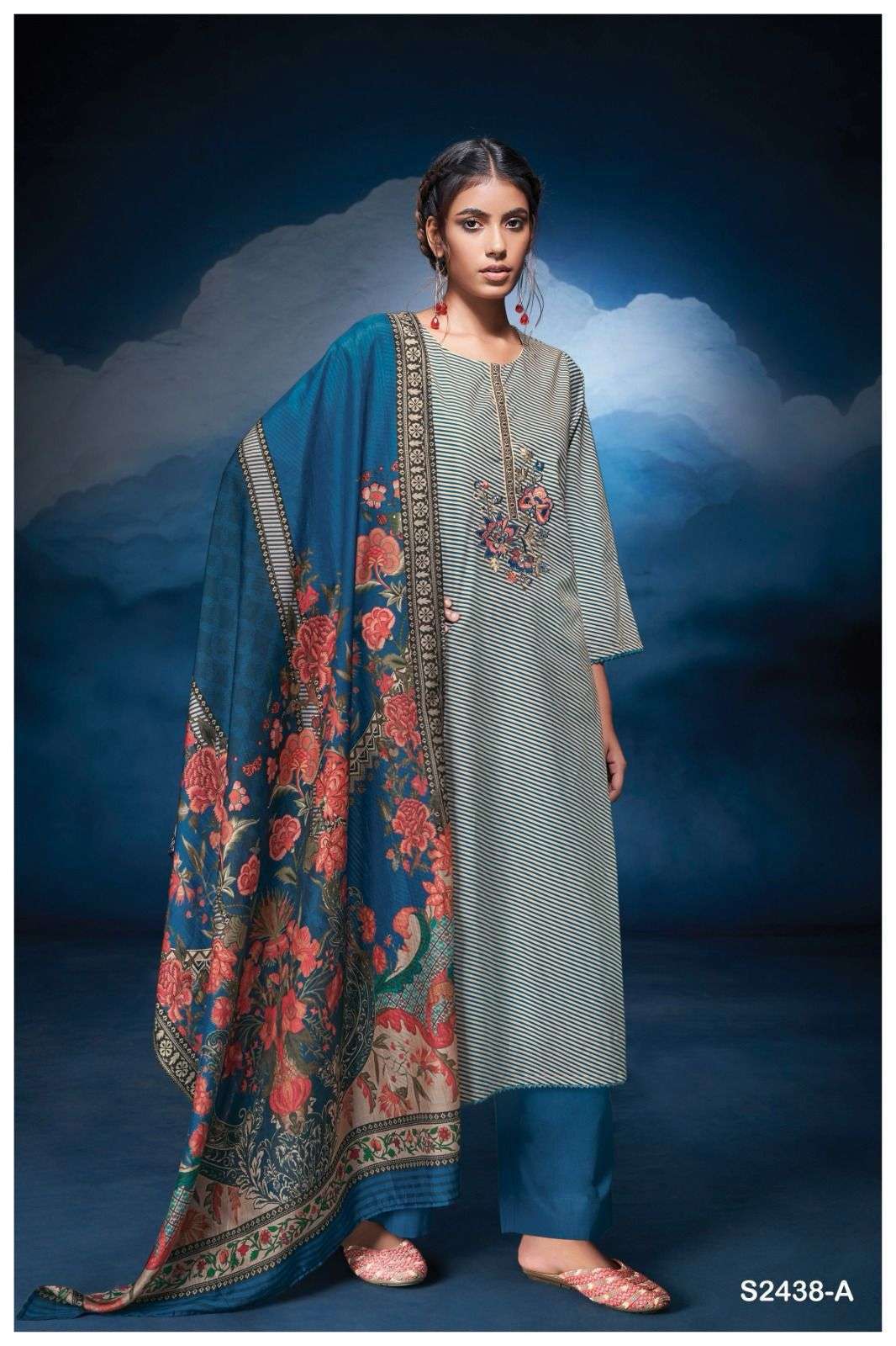 Ganga DELLA 2438 Salwar kameez Wholesale catalog