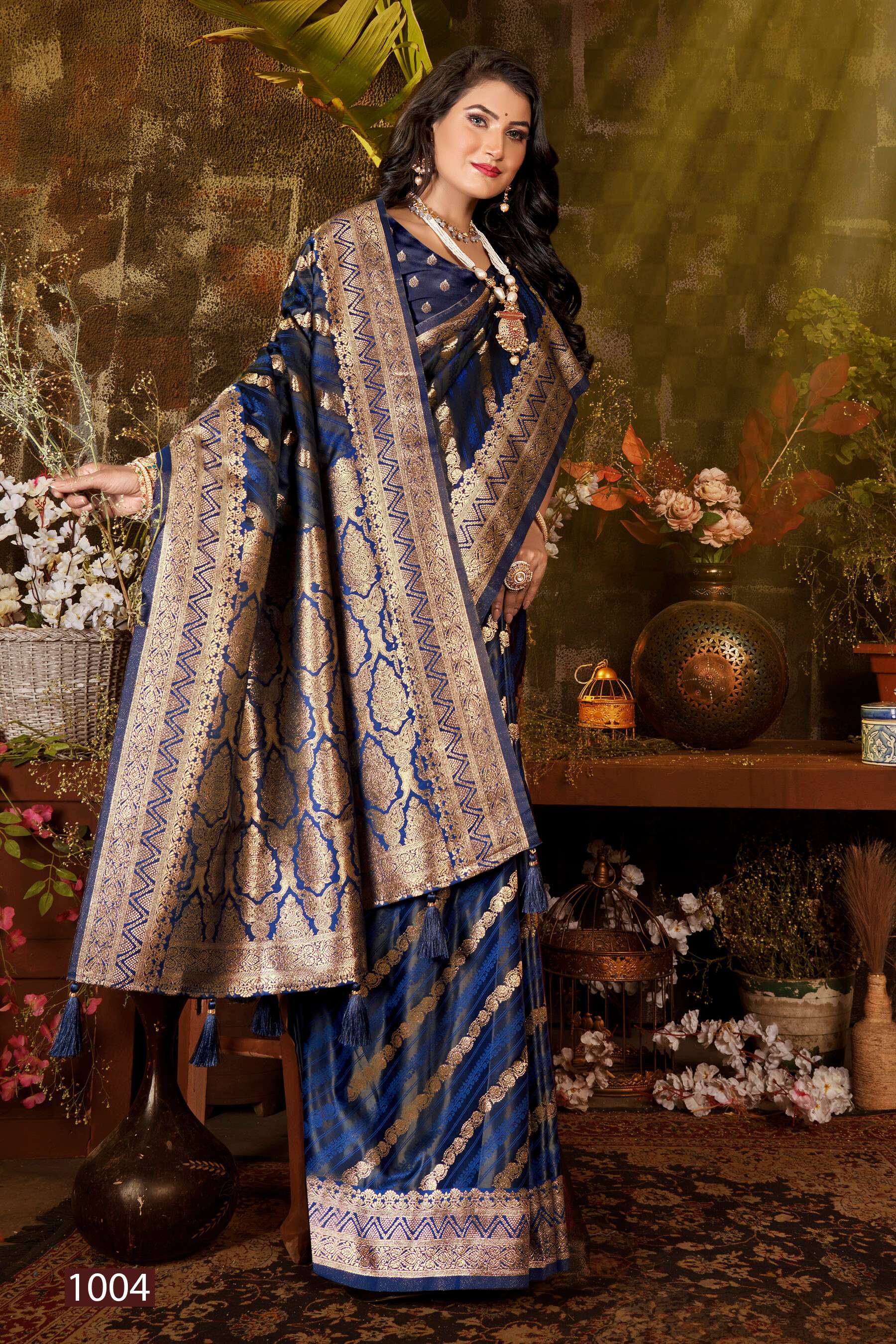 Saroj Royal Queen Vol.1 Satin 50*600 Silk Saree Wholesale catalog    