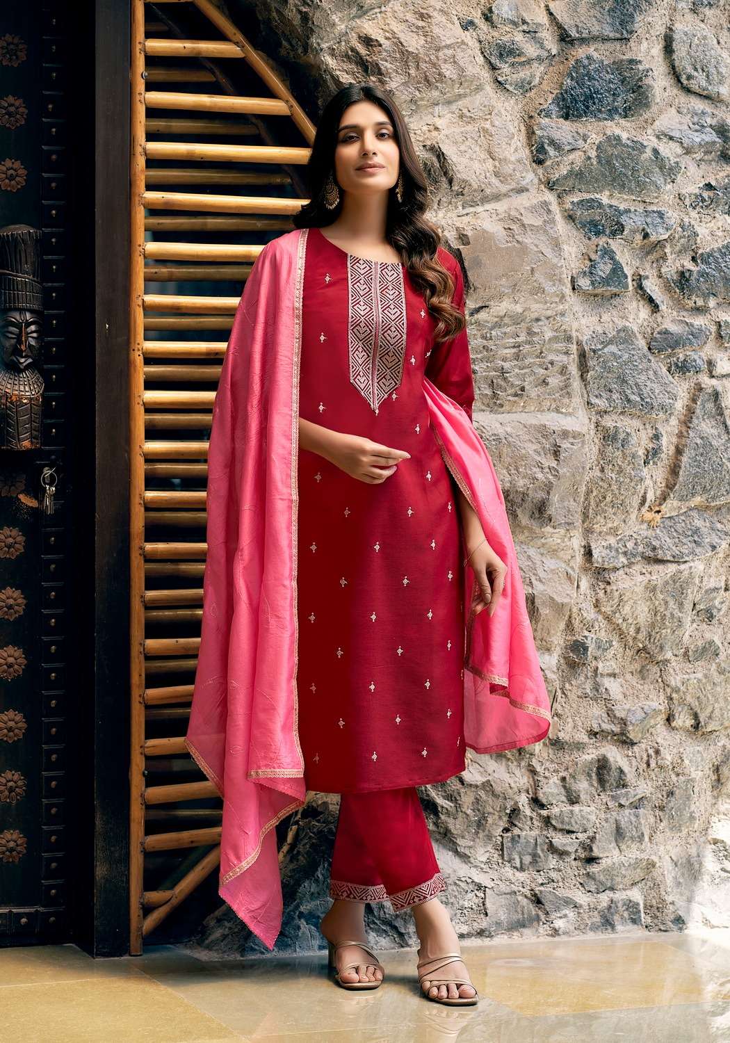 VANISKA FIZA VOL.1 Kurti Wholesale catalog