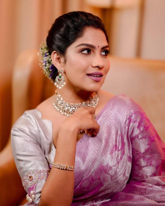 Soft Silk 5087 Jacquard Work Beautiful Saree wholesale catalog