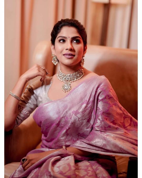 Soft Silk 5087 Jacquard Work Beautiful Saree wholesale catalog