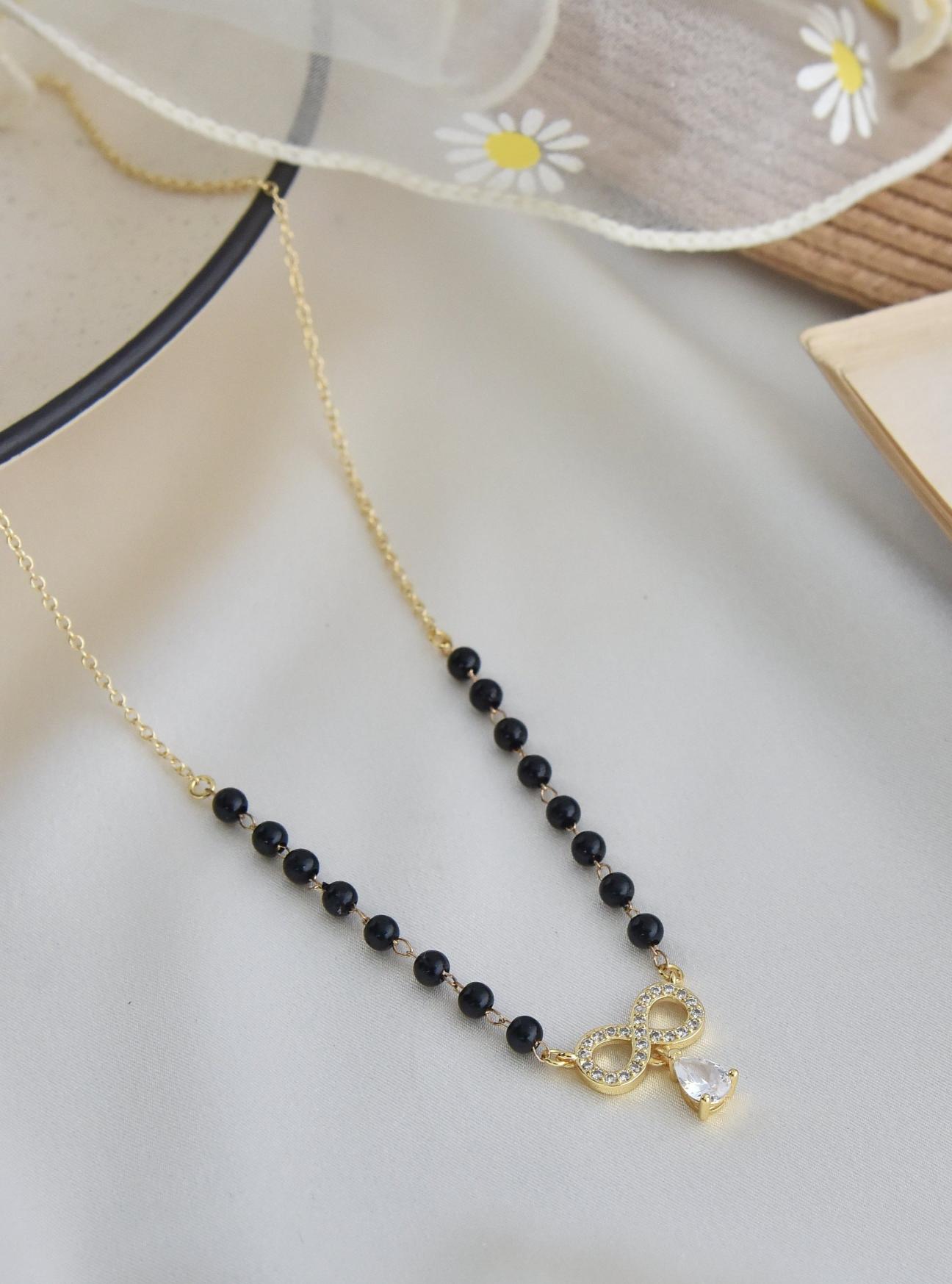 Aliya Graceful Mangalsutras
