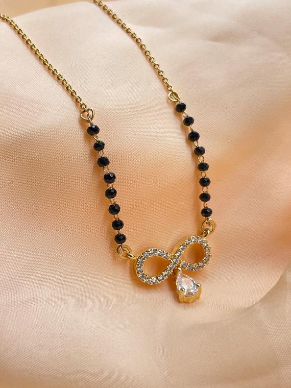 Aliya Graceful Mangalsutras