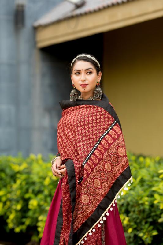 Rajwadi Vol - 10 D - 7074 NAVRATRI Lehenga Choli Wholesale catalog