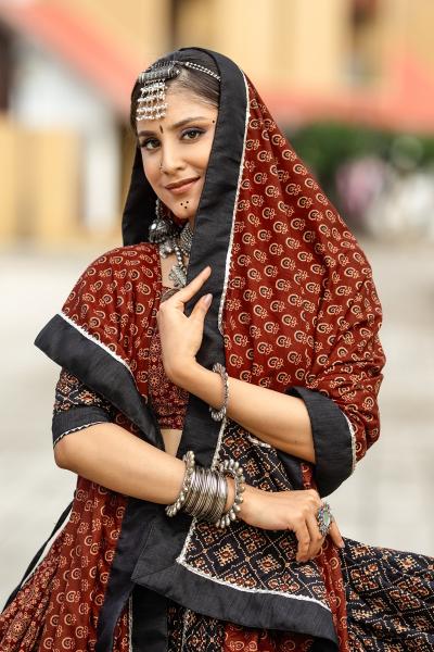 Rajwadi Vol - 10 D - 7077 NAVRATRI Lehenga Choli Wholesale catalog