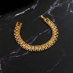 Salman Lukky Classy Men Gold Brass Metal Chain Bracelet