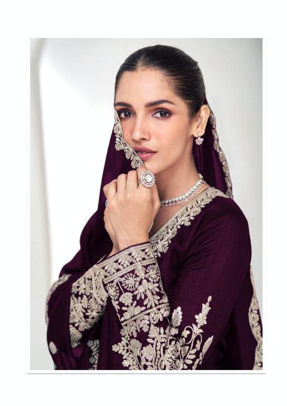 AASHIRWAD AAROHI Silk Fabric Salwar Kameez Wholesale Catalog