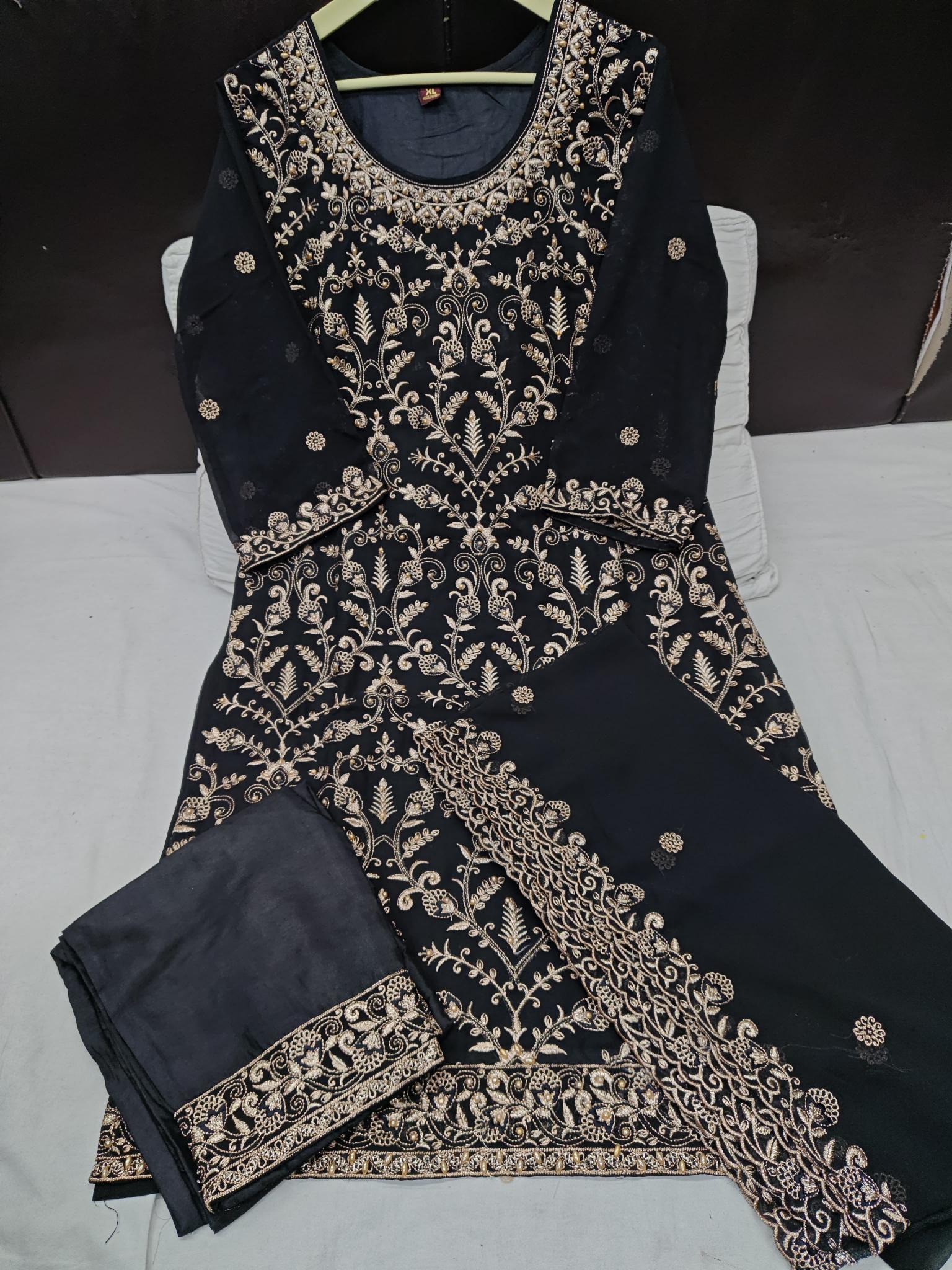 Al Fathima Afra Georgette Pakistani Suits Wholesale Catalog