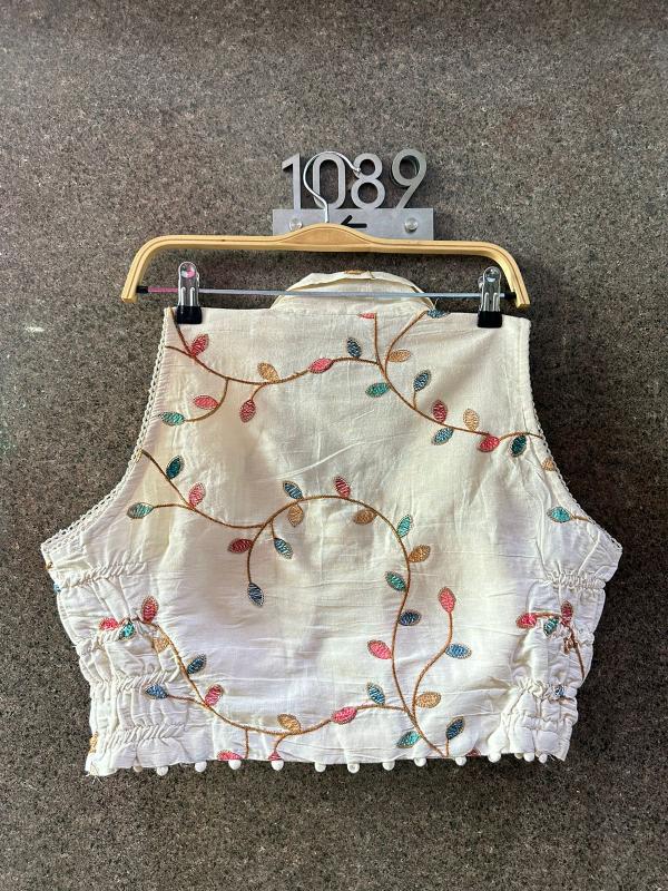Blousewala Khadi collar