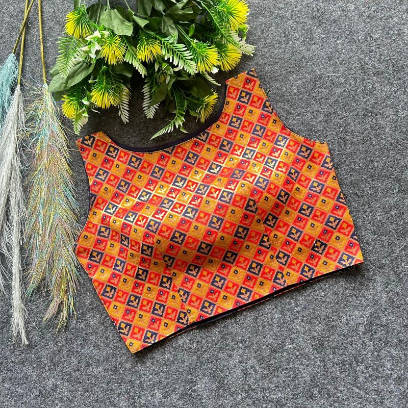 Blousewala Khatan Banarsi Blouse with GOLD JARI 