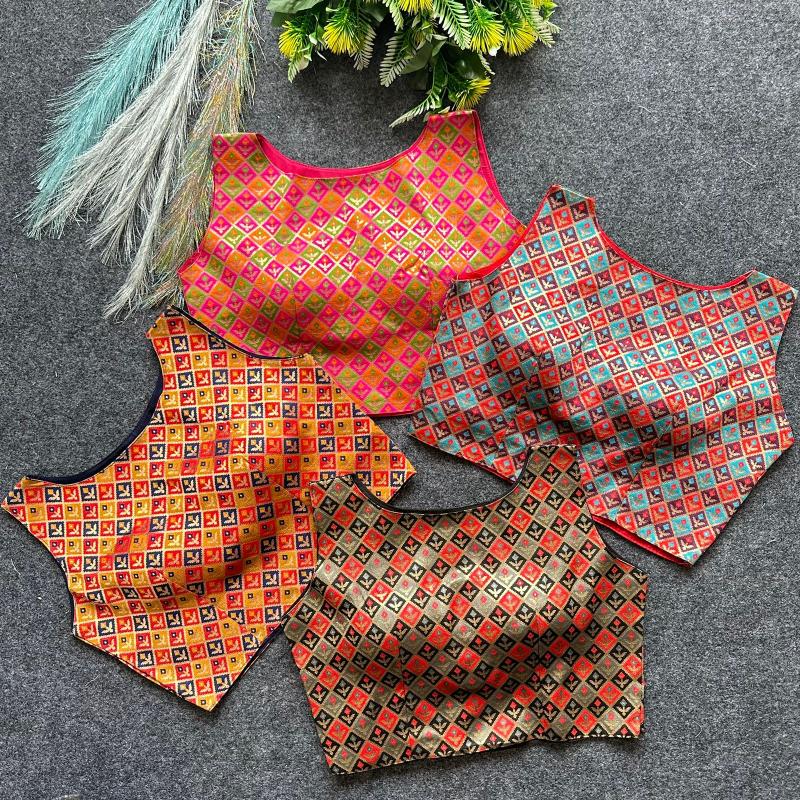 Blousewala Khatan Banarsi Blouse with GOLD JARI 