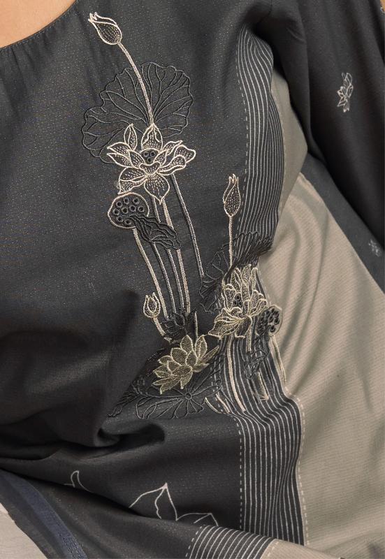 SADHANA FASHION THE PORTRAIT Musline Silk Digital print Salwar Kameez Wholesale Catalog