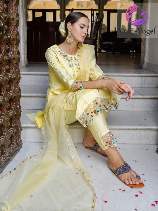 VredeVogel Anamika buy catalogue kurtis online india