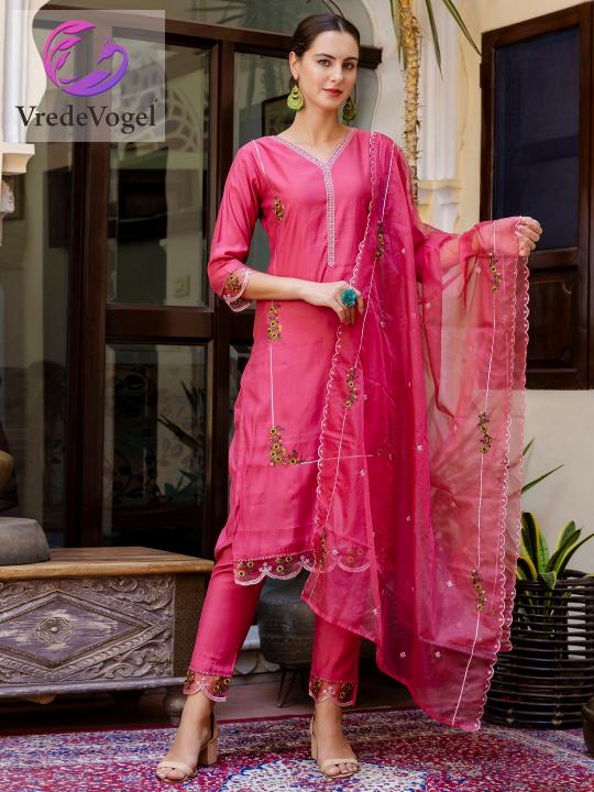 VredeVogel Anamika buy catalogue kurtis online india