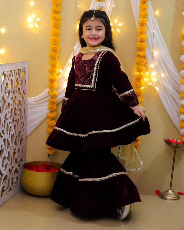 Sabella marron vine velvet Yog work lining freel kurti and sharara freel pattern Wholesale Catalog
