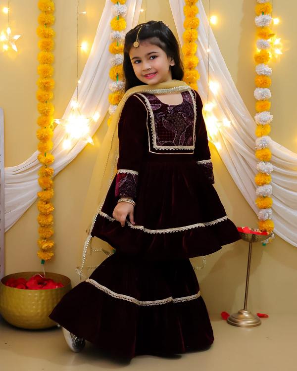 Sabella marron vine velvet Yog work lining freel kurti and sharara freel pattern Wholesale Catalog