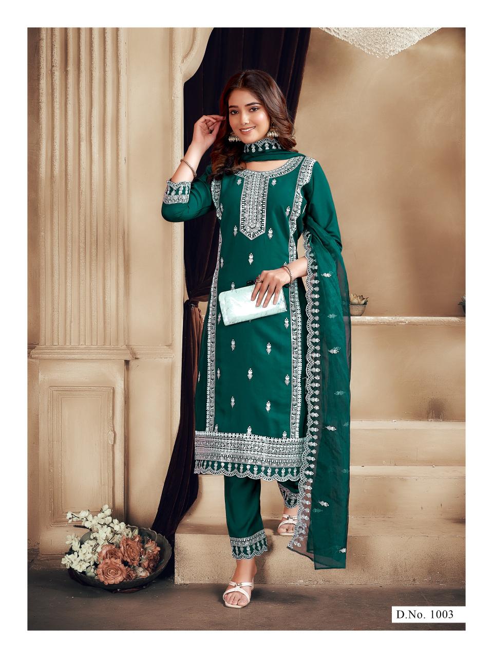 Krishna Sumer Special Vol 1 do kurtis exist outside india