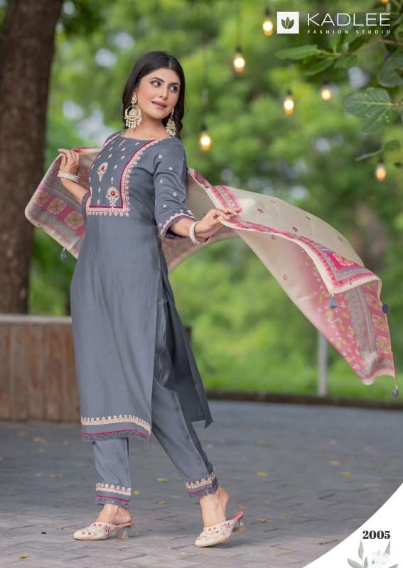 Kadlee Nirvana Catalog Viscose Weaving kurti catalogue wholesale online