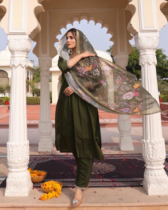 Felocity Barkat Catalog latest kurtis catalogue