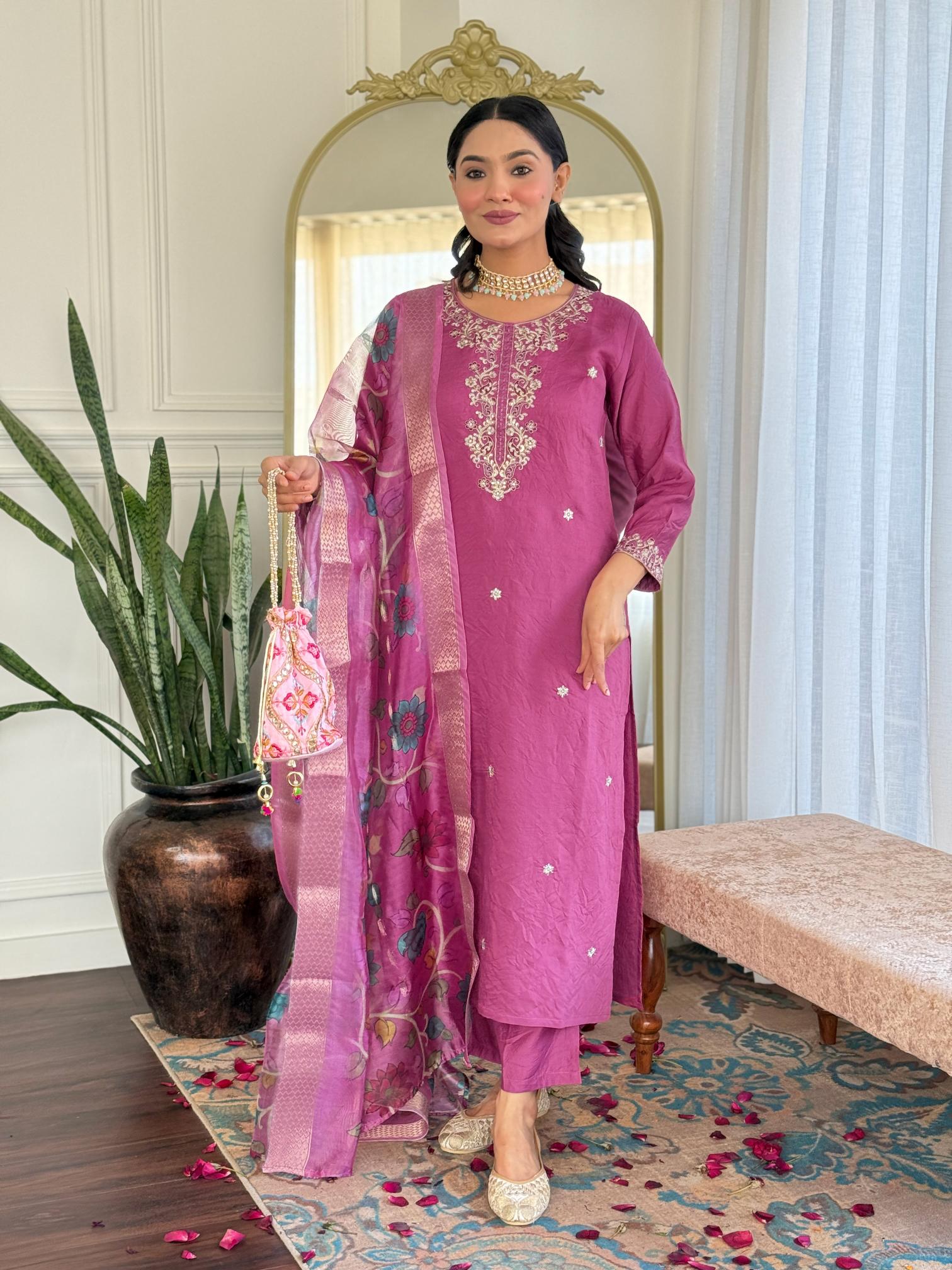 Felocity Nirvana 1 Viscose Chanderi Catalog Embroidered selfie kurti full catalogue