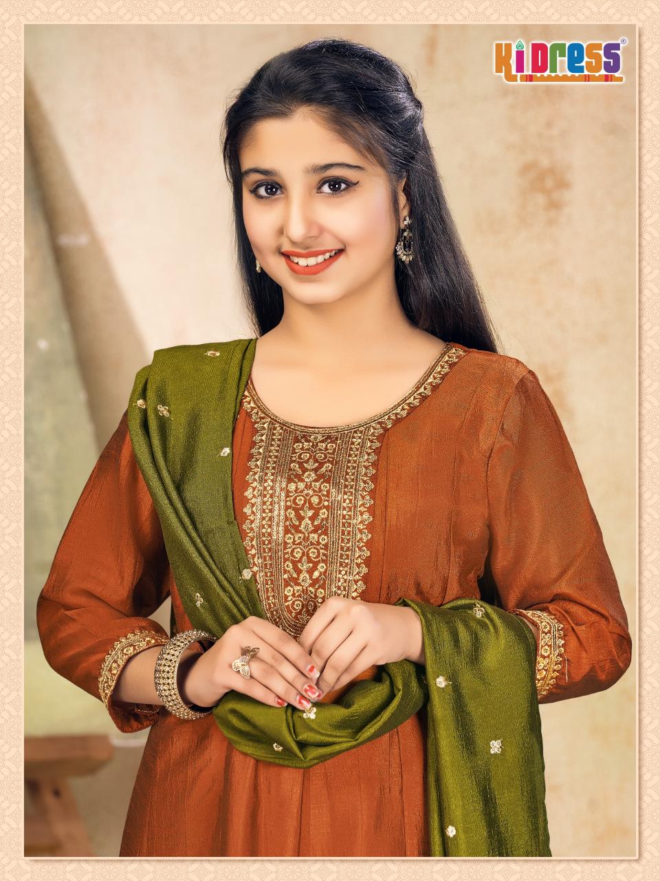 Ki Dress Little Harshna Catalog rung kurti catalogue