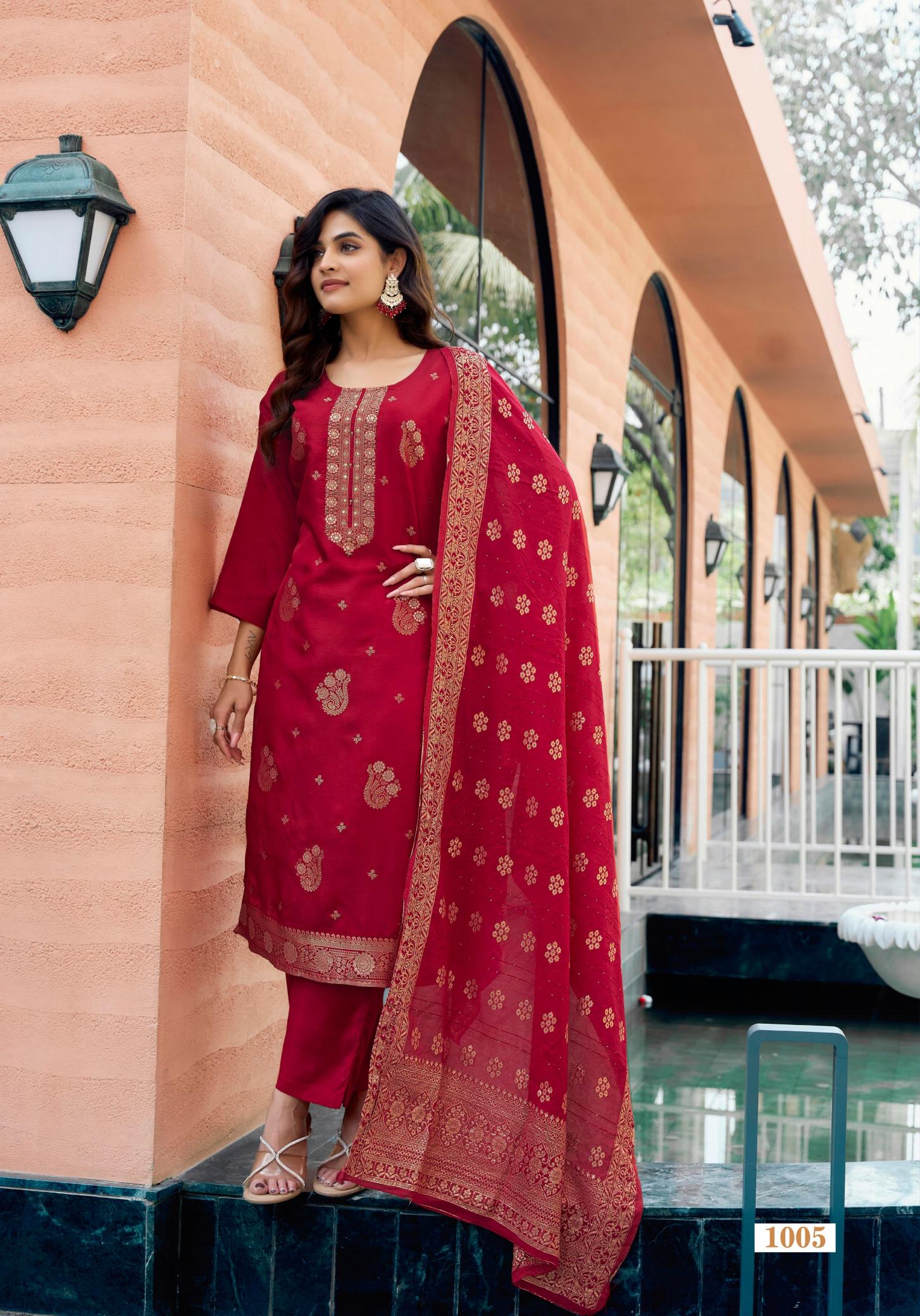 Ossm Mishti Catalog Fancy kurti sets under 1000