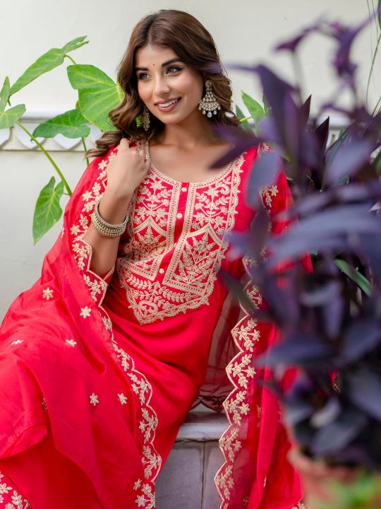 Felocity Vaisakhi Catalog branded kurti latest trends in india